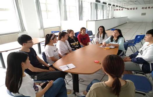 报关专业-期中座谈会 (2).jpg