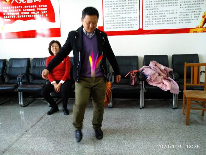 说明: F:\百度网盘\整理文档\工会工作\2020系内工会活动照片\工会活动照片\IMG_20201105_123516.jpg