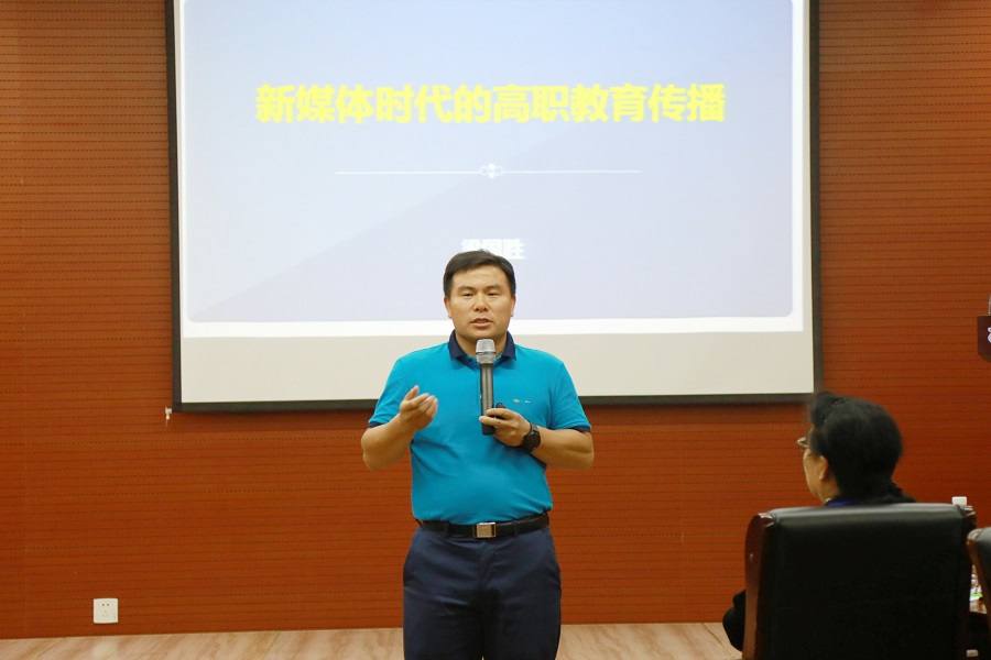 会场 (7).jpg 会场 (7).jpg